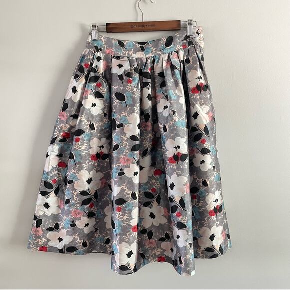 Frances Valentine | Womens Barbara Midi Skirt Poppy Party Silver Floral Elevated - Picture 4 of 10